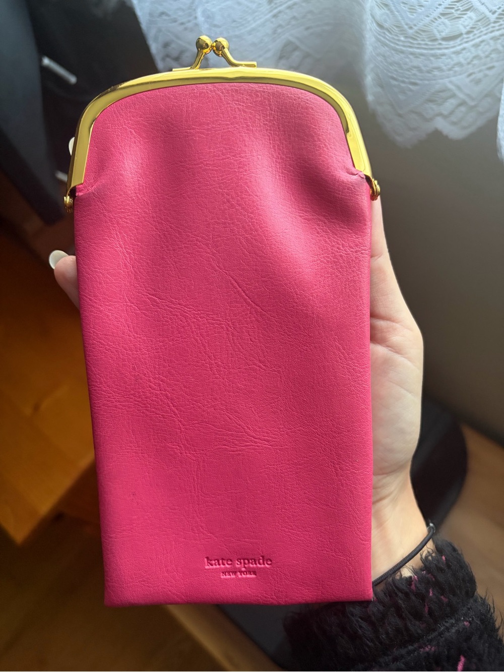 Kate Spade Pink Leather Wink Wink Pouch Lock Phone Sunglasses Holder Gold Frame